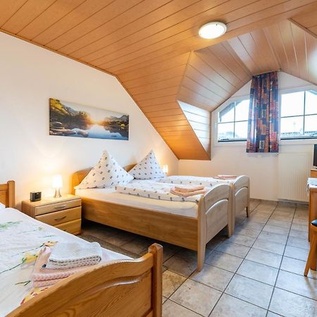 Ferienwohnung Linda Kelberg Buitenkant foto